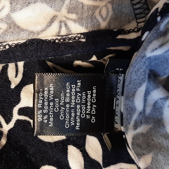 Ann Taylor Xl Floral Print Top - Picture 4 of 4